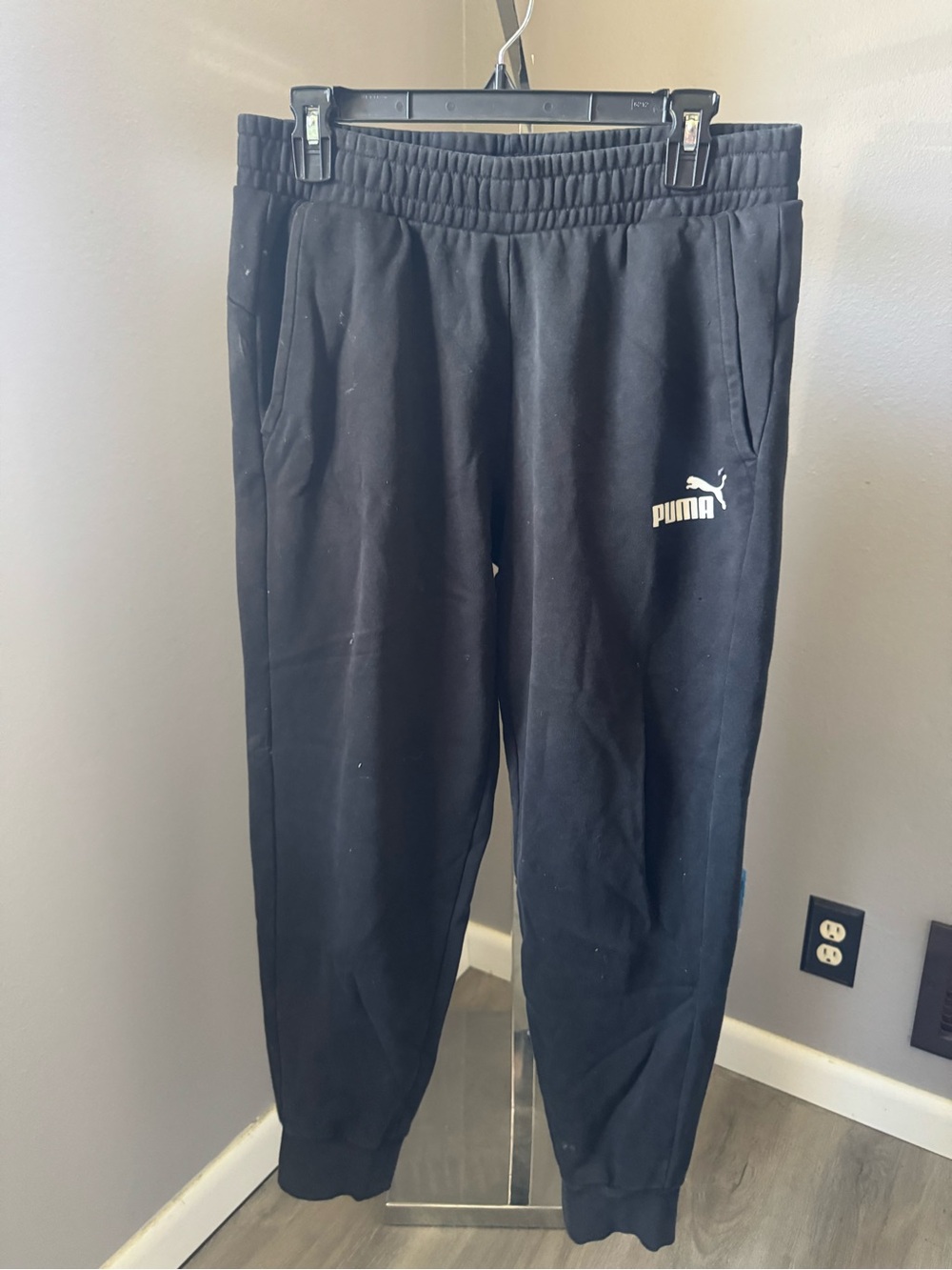 Puma Black Men's Logo Joggers